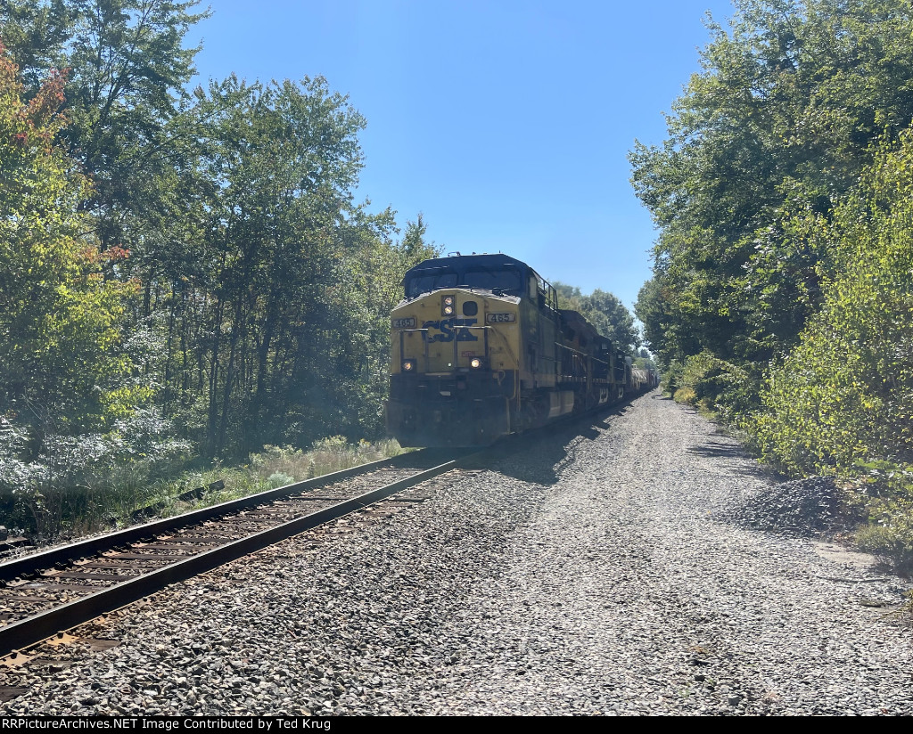 CSX 465, 470 & 5461